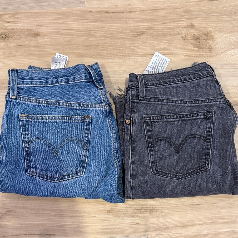 Levis 501 size 29x26, two pairs